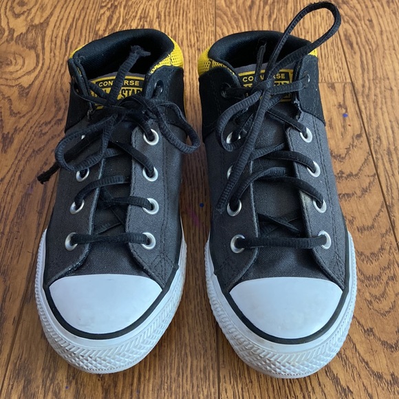 Converse size 4 - Picture 2 of 10